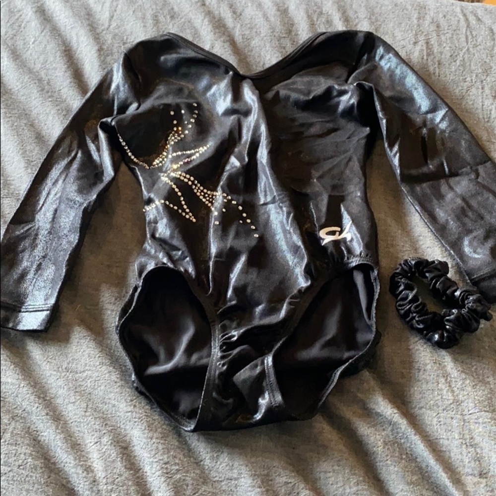 Beautiful gymnastics leotard with scrunchie